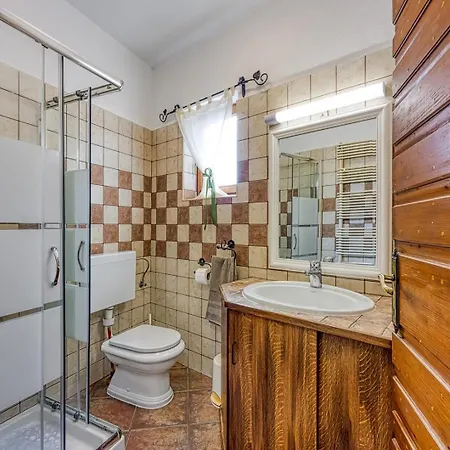 Casa Gustinka * Heki