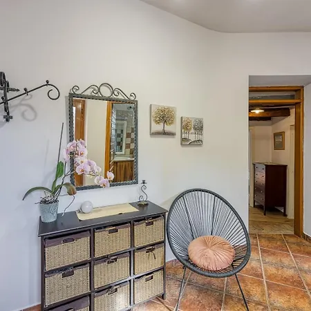 Nyaraló Casa Gustinka *