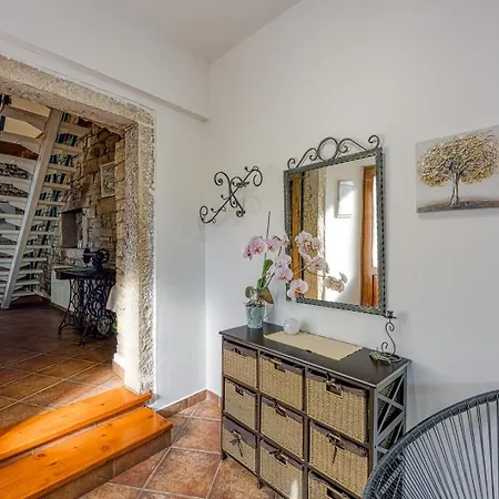 Casa Gustinka