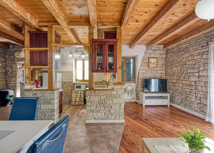 Casa Gustinka * Heki